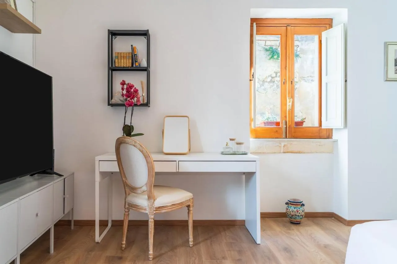 Dione Terrace Apartments By Dimore In Sicily Syracuse