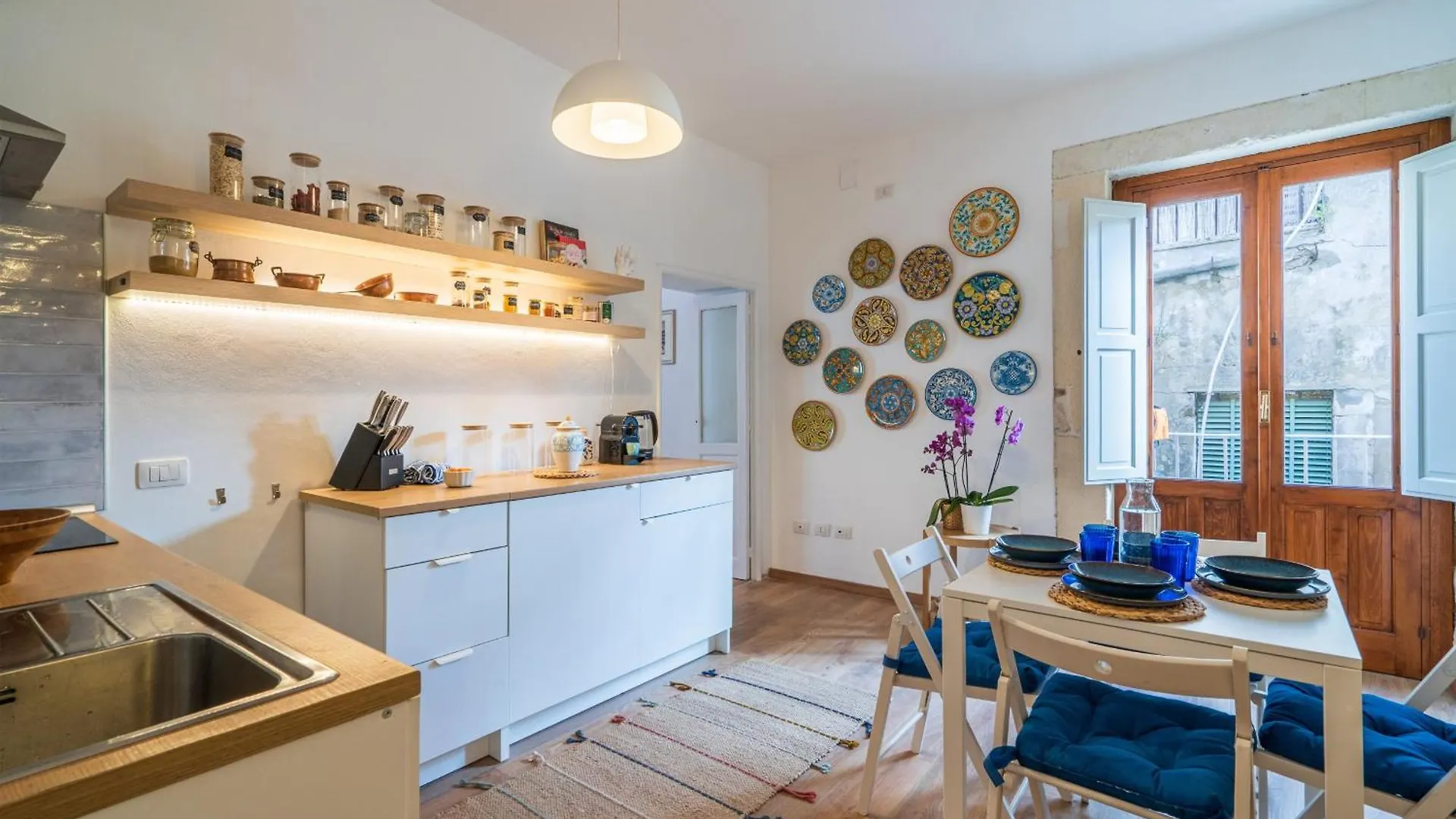 Dione Terrace Apartments By Dimore In Sicily Syracuse