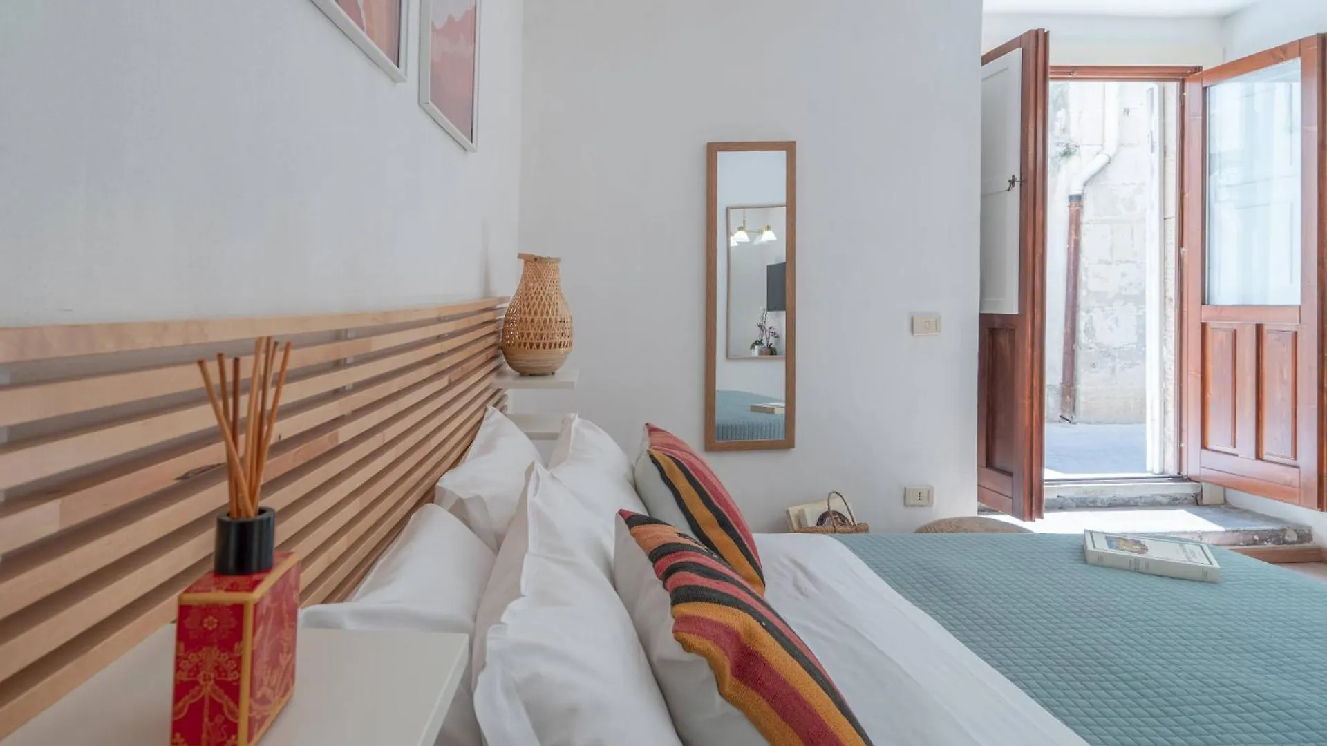Dione Terrace Apartments By Dimore In Sicily Syrakus